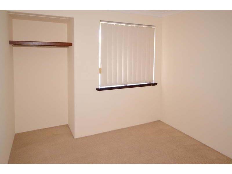 4 Bomaria Close, South Lake WA 6164