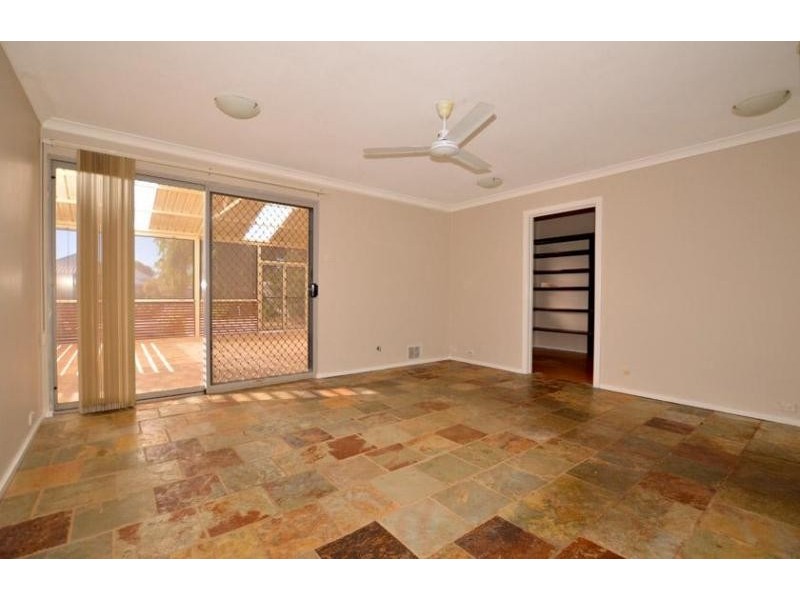 42 Jecks Street, Rockingham WA 6168