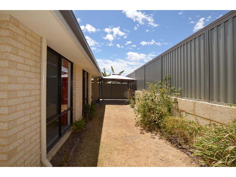 478 Wright Road, Piara Waters WA 6112