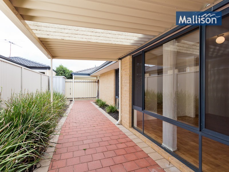 12 Napoleon Way, Bertram WA 6167