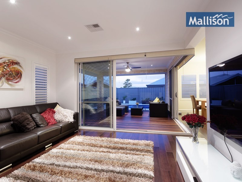 2 Labatt Gardens, Wandi WA 6167