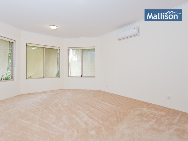 27 Hawkesbury Retreat, Atwell WA 6164