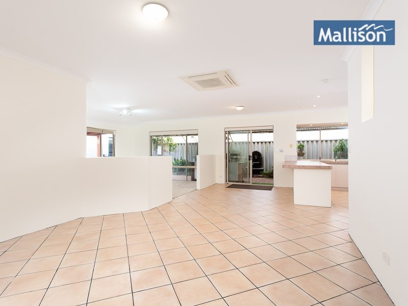 27 Hawkesbury Retreat, Atwell WA 6164