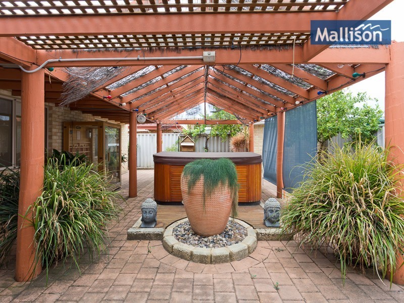 27 Hawkesbury Retreat, Atwell WA 6164