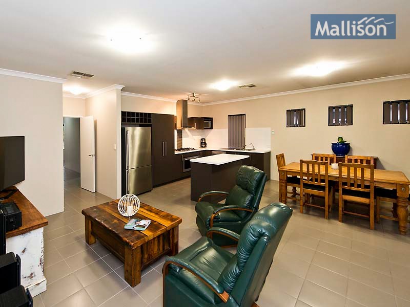 83 Canna Drive, Canning Vale WA 6155