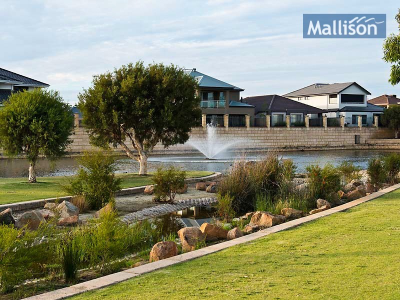 83 Canna Drive, Canning Vale WA 6155