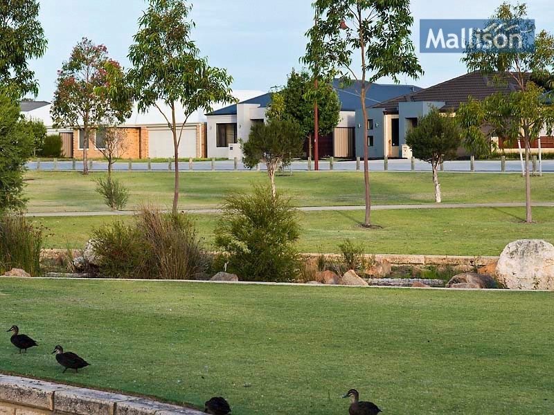 83 Canna Drive, Canning Vale WA 6155