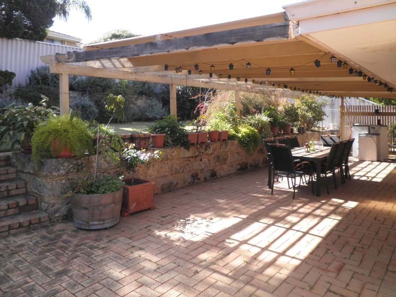 18 Hollingsworth Way, Leeming WA 6149