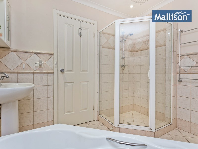 22 Nicholls Crescent, Bull Creek WA 6149