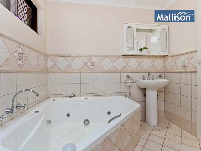 22 Nicholls Crescent, Bull Creek WA 6149