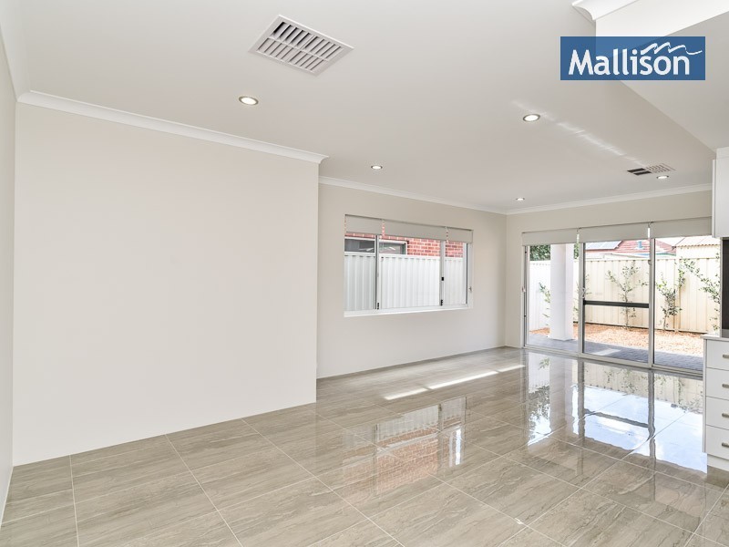 289c Grand Promenade, Dianella WA 6059