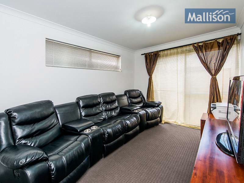 15 Flynn Street, Canning Vale WA 6155