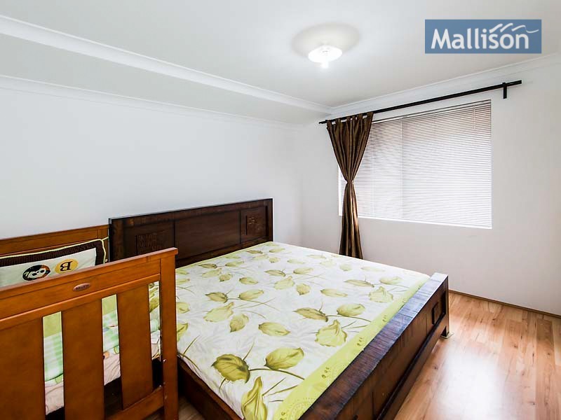 15 Flynn Street, Canning Vale WA 6155