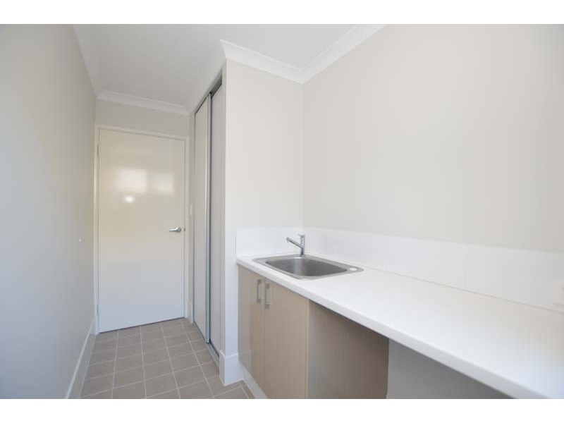 4 Vickers Road, Baldivis WA 6171