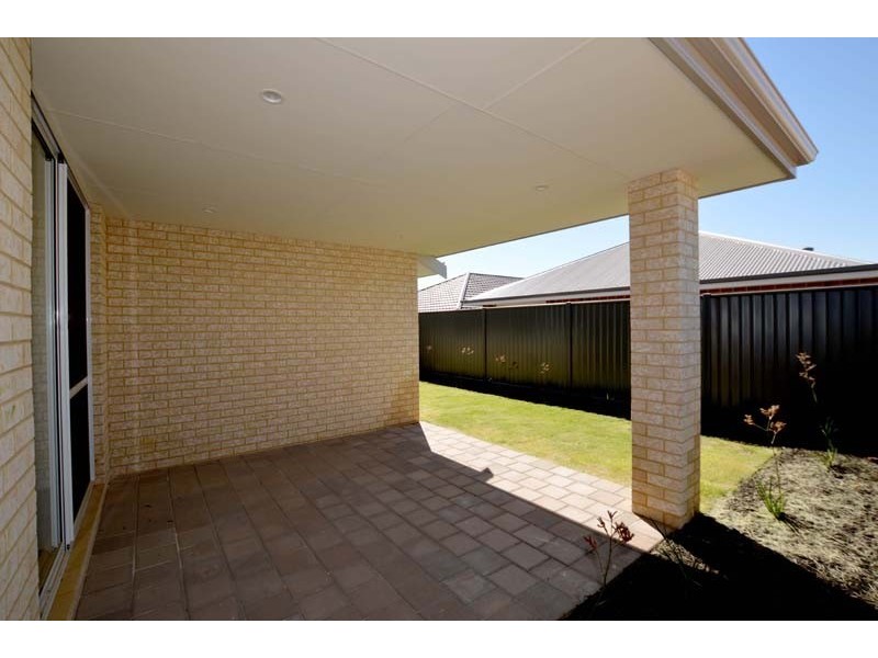 4 Vickers Road, Baldivis WA 6171