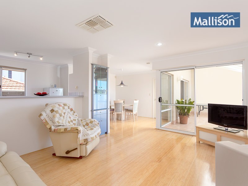 2/7 Leonard Street, Victoria Park WA 6100