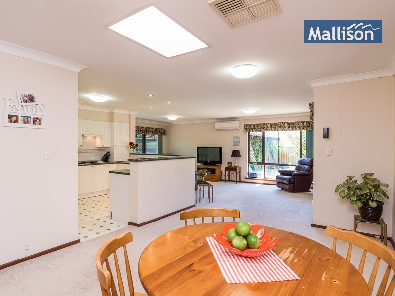 49 Nicholls Crescent, Bull Creek WA 6149