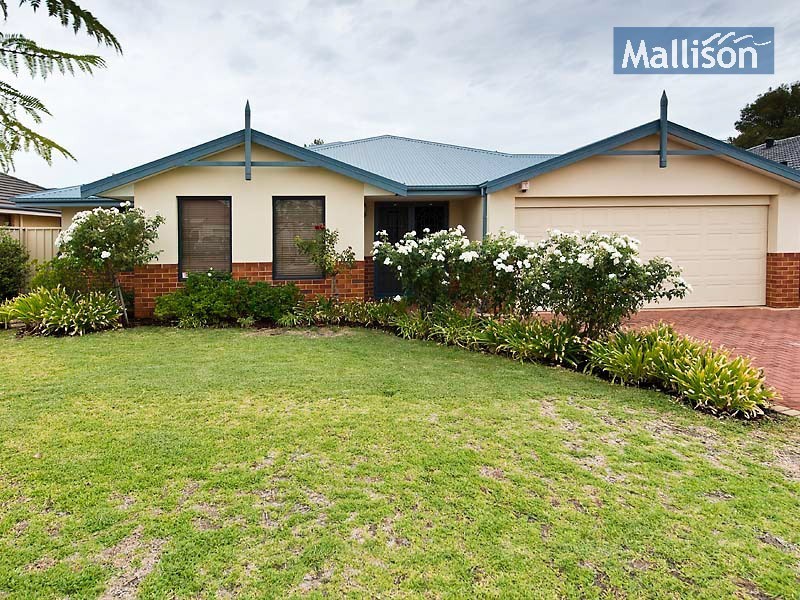 20 Dunbar Way, Canning Vale WA 6155