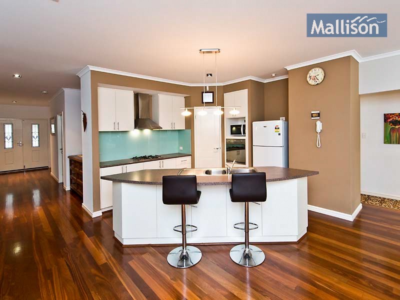 20 Dunbar Way, Canning Vale WA 6155