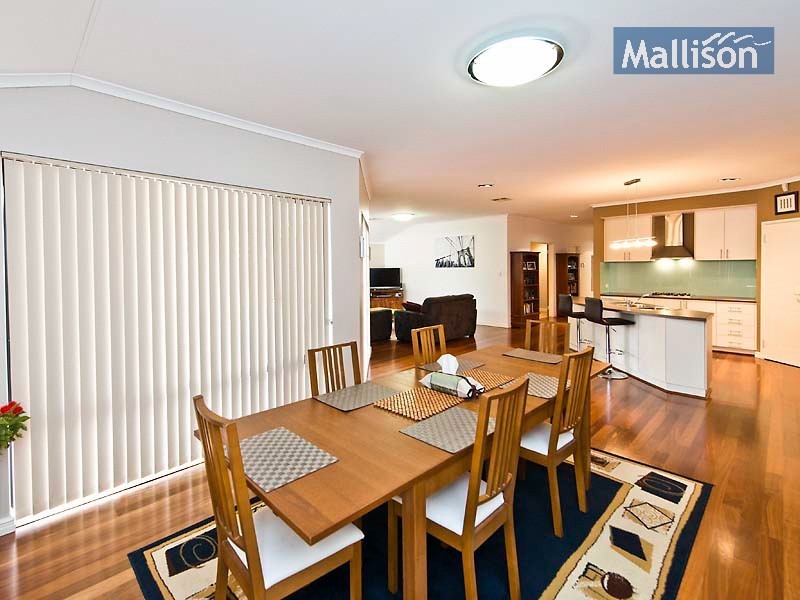 20 Dunbar Way, Canning Vale WA 6155