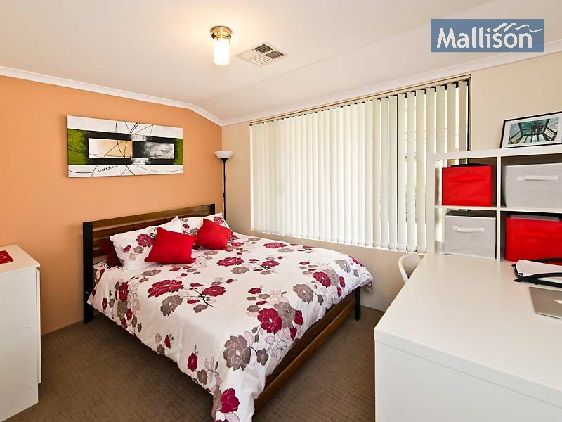 20 Dunbar Way, Canning Vale WA 6155