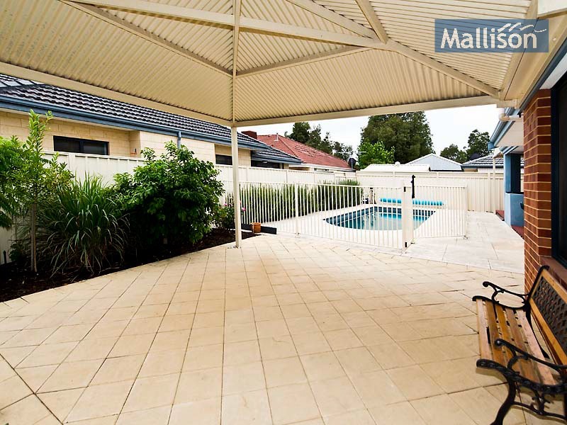 20 Dunbar Way, Canning Vale WA 6155