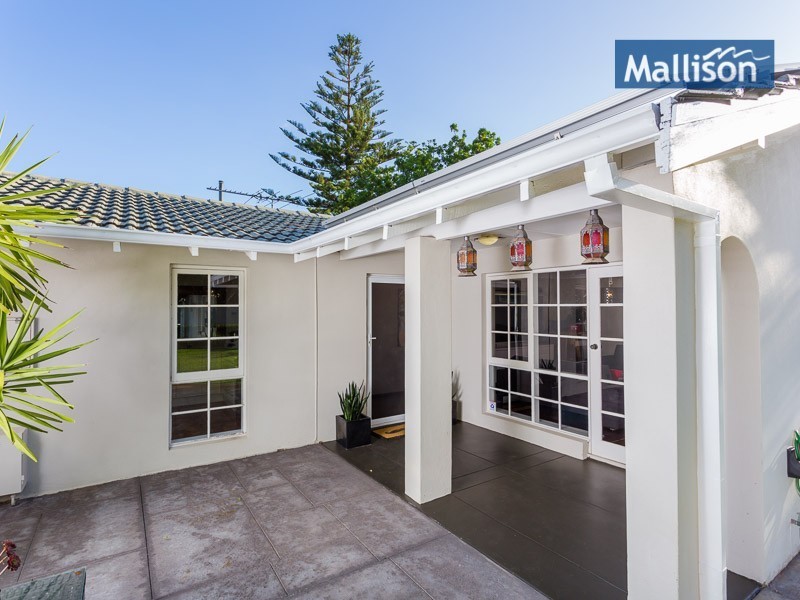 23 Bass Road, Bull Creek WA 6149