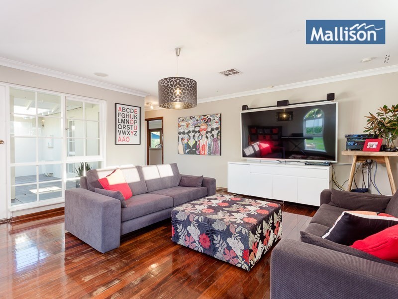 23 Bass Road, Bull Creek WA 6149