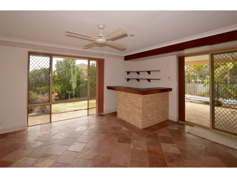 50 Jackson Avenue, Winthrop WA 6150