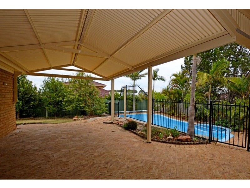 50 Jackson Avenue, Winthrop WA 6150