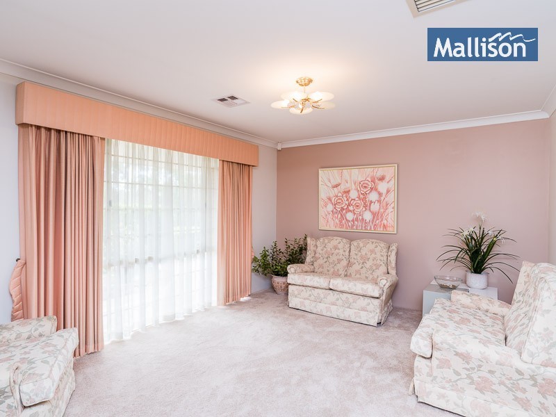 16 Breen Place, Bateman WA 6150