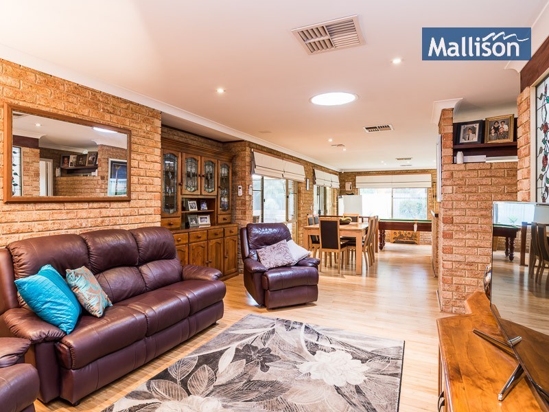 16 Breen Place, Bateman WA 6150