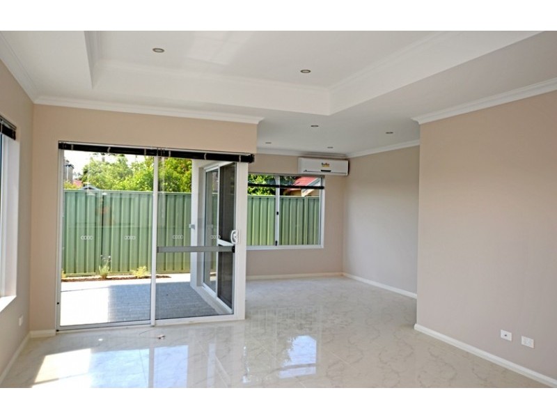 21a Heal Street, Hamilton Hill WA 6163