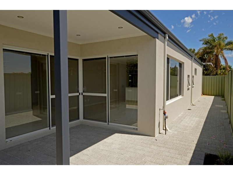 21a Heal Street, Hamilton Hill WA 6163