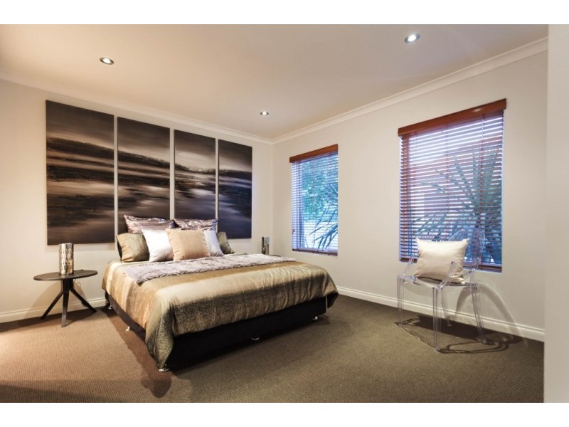 5/25 Ellesmere Circuit, Success WA 6164