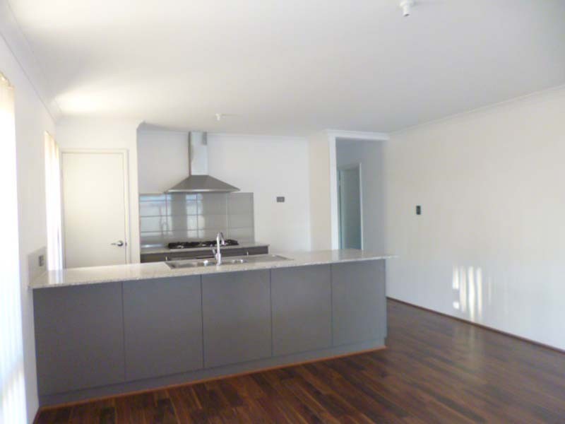 49 Dowitcher Loop, Gosnells WA 6110