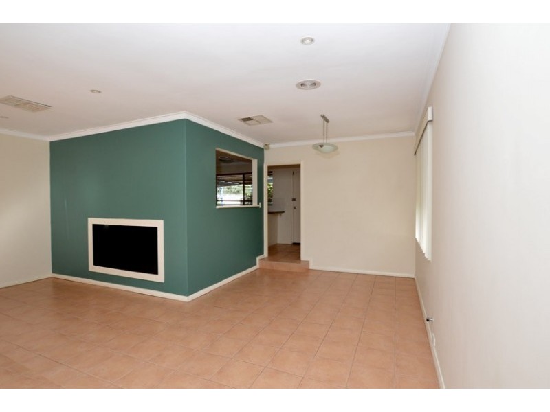 5 Benningfield Road, Bull Creek WA 6149