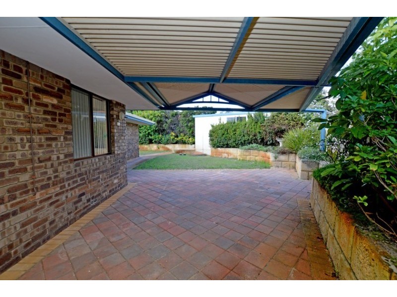 5 Benningfield Road, Bull Creek WA 6149