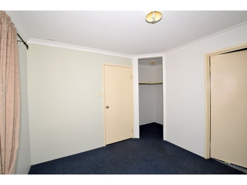 10 Freeling Road, Port Kennedy WA 6172