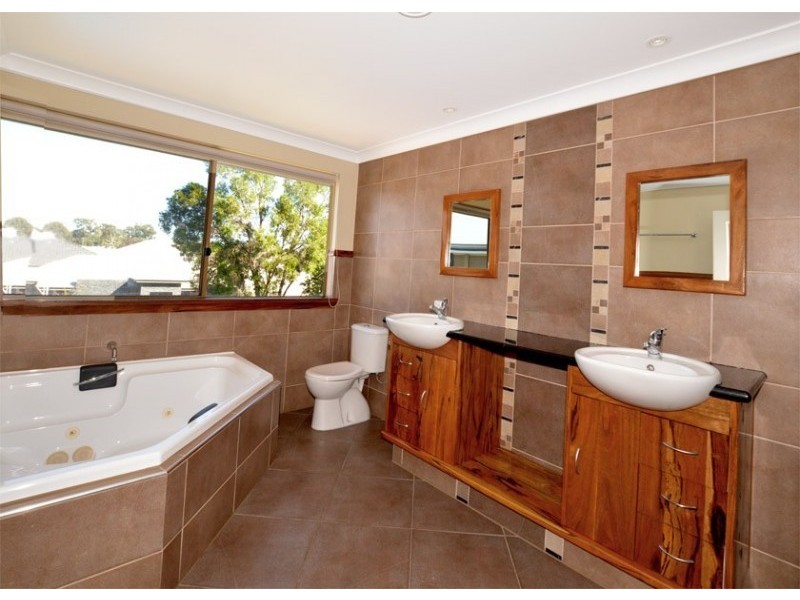 53 Walters Road, Byford WA 6122