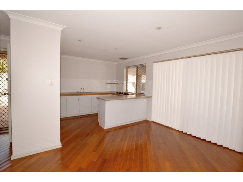 22/1-3 Stanbury Place, Kardinya WA 6163