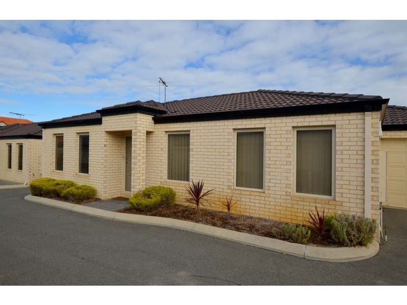 2/16 Bonito Place, Yangebup WA 6164
