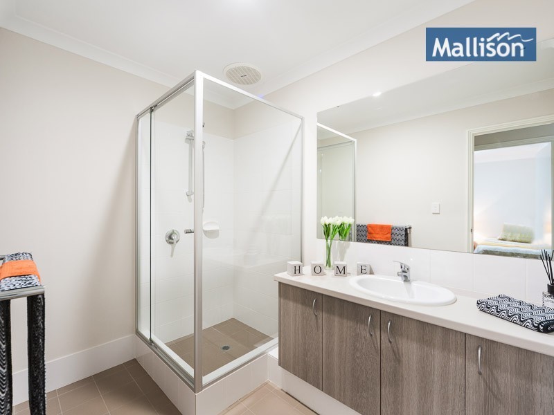 10B Terracina Parkway, Piara Waters WA 6112