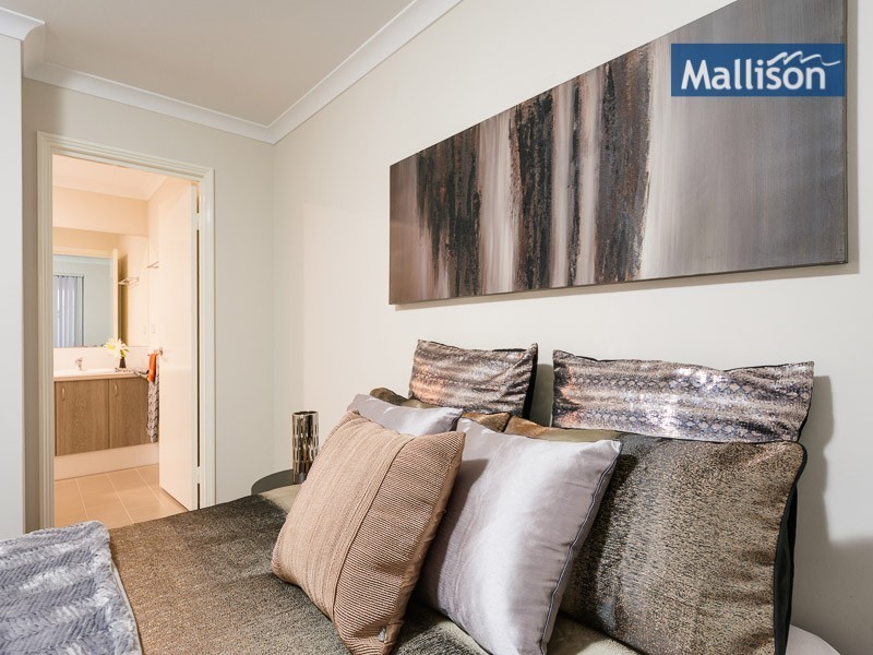 10B Terracina Parkway, Piara Waters WA 6112