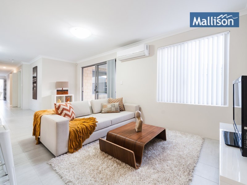 10B Terracina Parkway, Piara Waters WA 6112