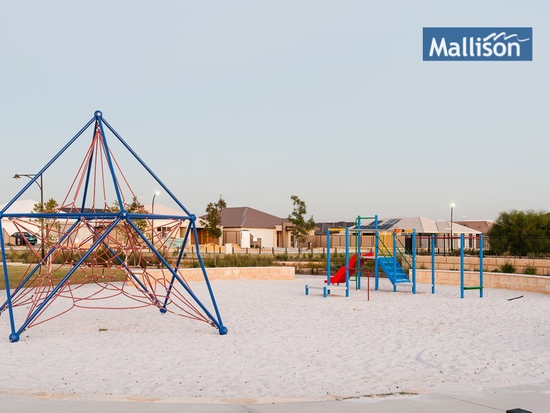 10B Terracina Parkway, Piara Waters WA 6112