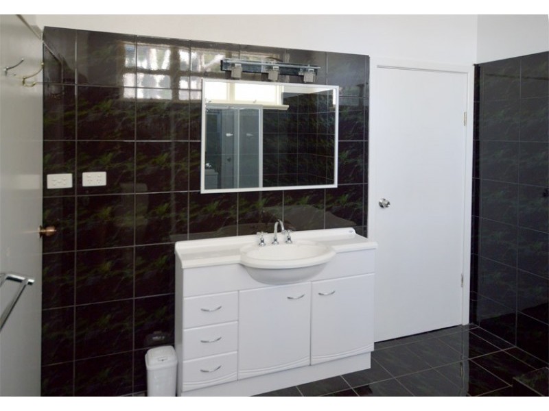 89 Gavour Road, Wattle Grove WA 6107