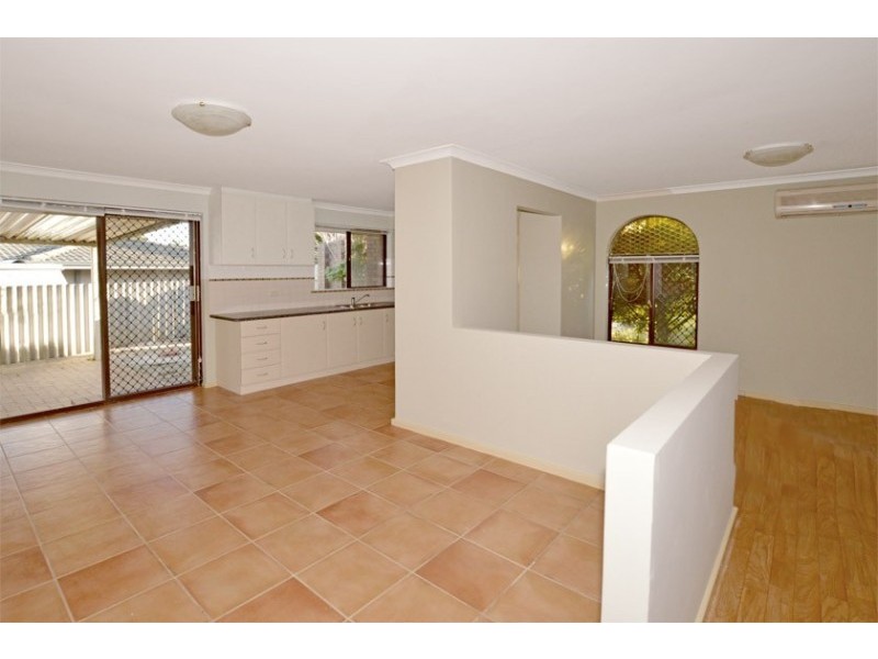 32 Redoubt Road, Willetton WA 6155