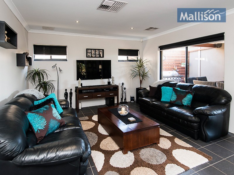 24 Admiralty Road, Canning Vale WA 6155