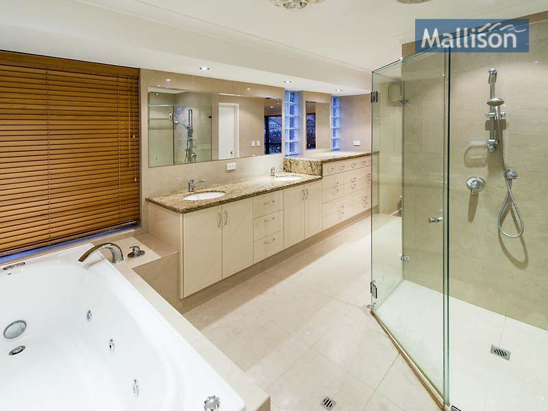 32 Burtonia Place, Canning Vale WA 6155